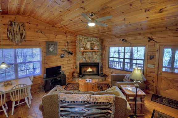 Laughing Hippo is a classic mountain cabin