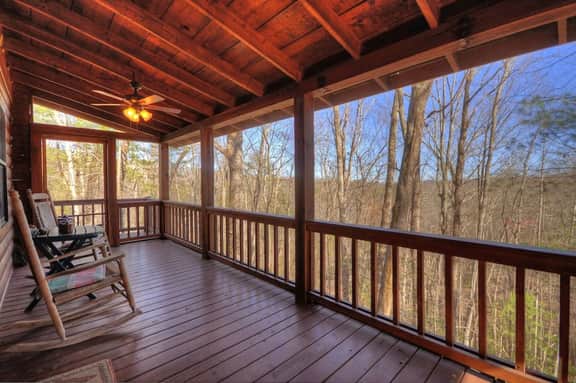 Laughing Hippo is a classic mountain cabin